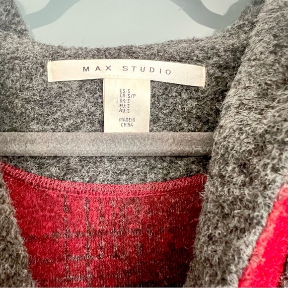Max Studio Hooded Wool Blend Red and Grey Plaid Women Jacket Coat Size Small - Picture 7 of 11